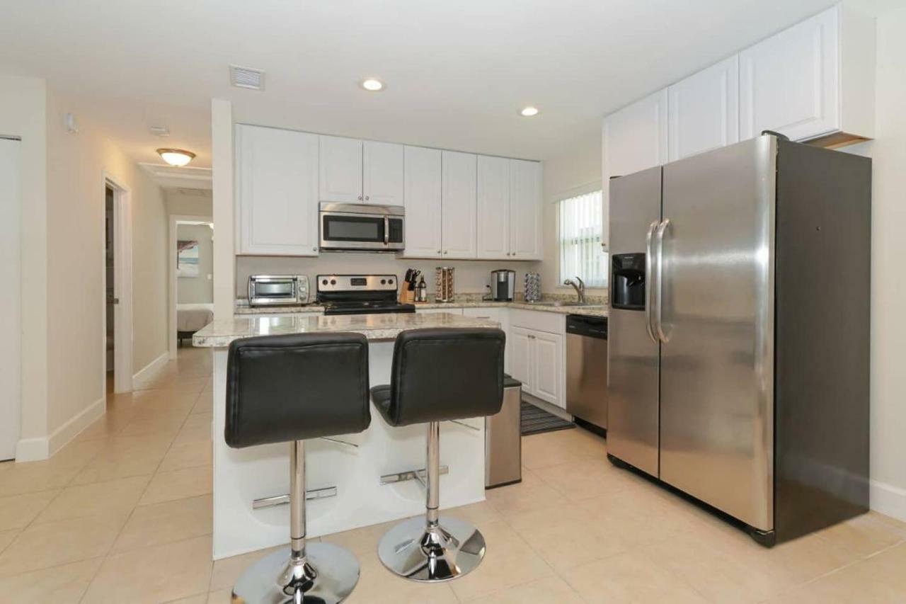 Lovely Cottage - Close To Siesta, Shops & Dining Sarasota Exterior photo